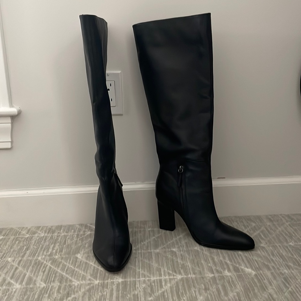 ZARA BLACK LEATHER TALL BOOTS  Size 9US 40EUR